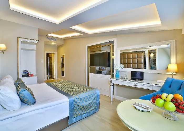 Bueke Sisli מלון 4*